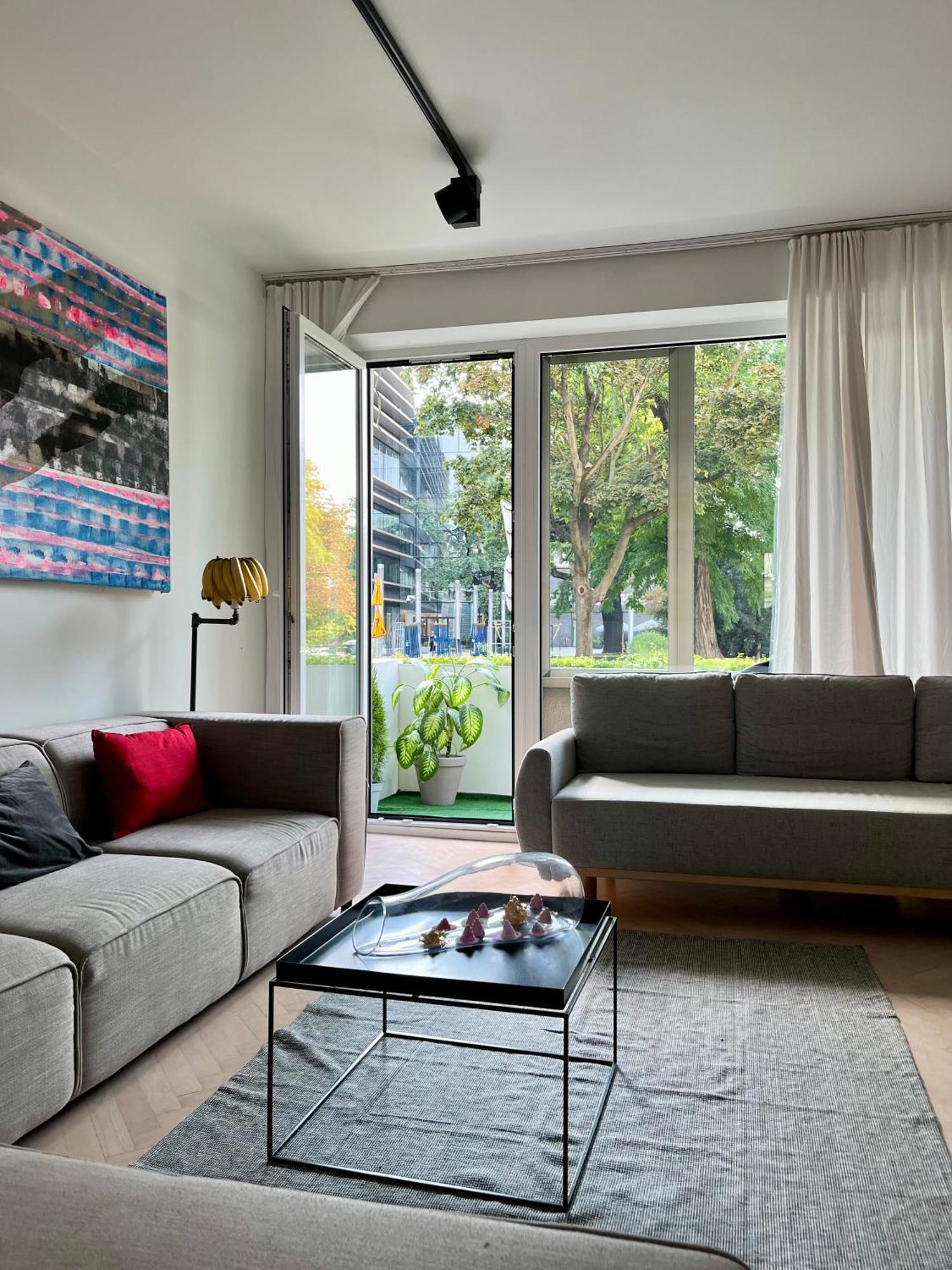 Art & Design 3 Rooms Apartment In City Center Breslavia Exterior foto